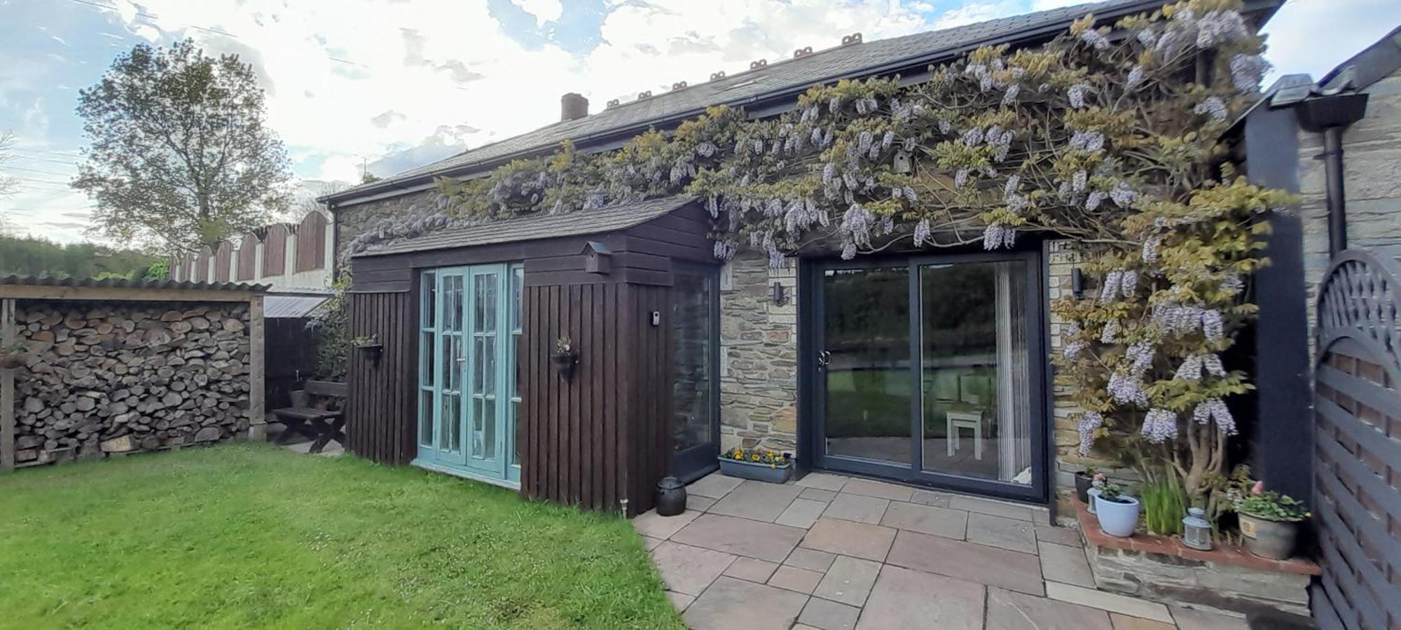 Wisteria Barn, Trewethen, St Teath, Nr Port Isaac Villa Saint Teath Exterior photo